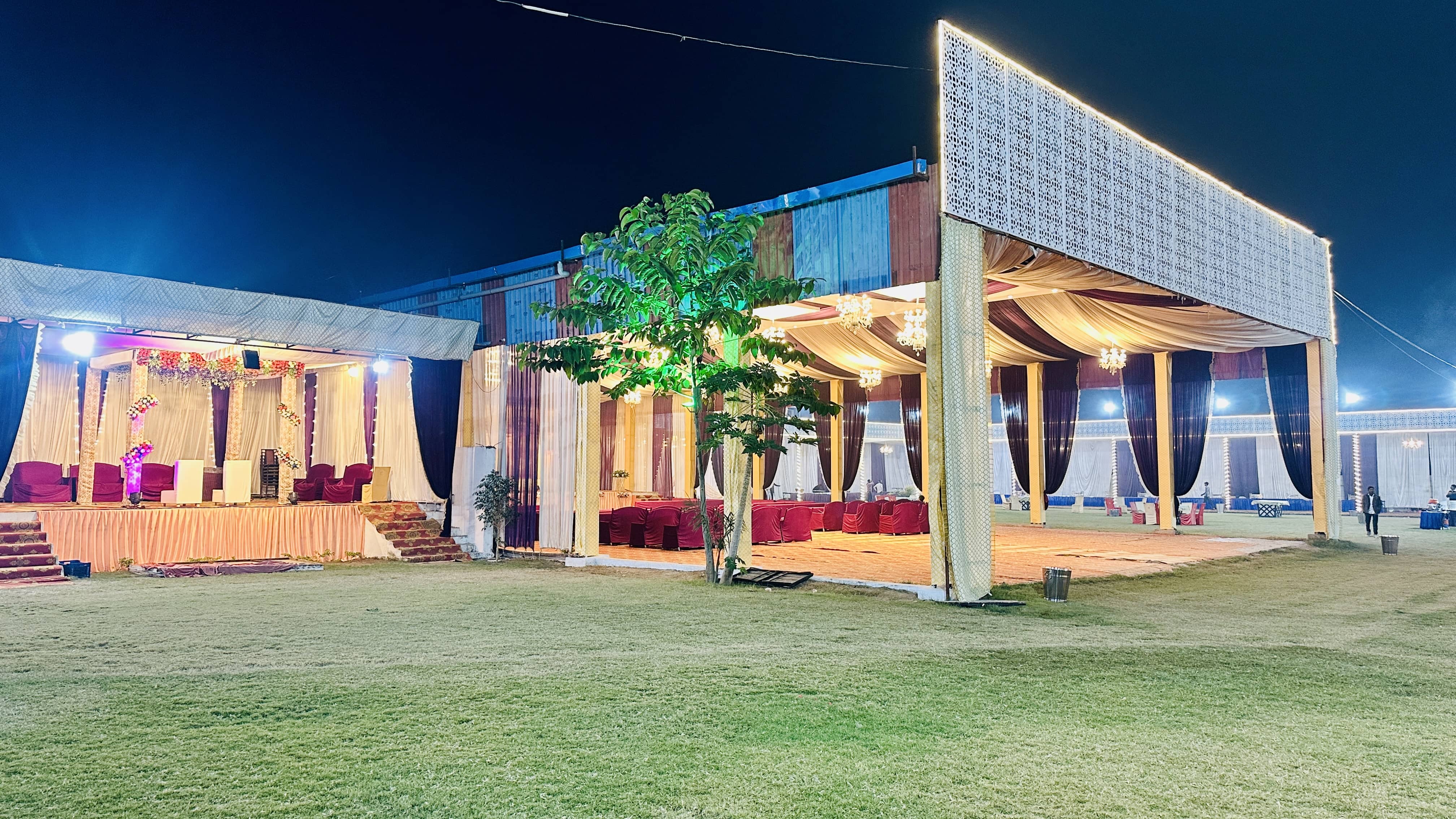 Ramji Mandapam venue at night